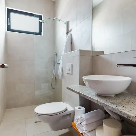 Inizio By Interhome Vila